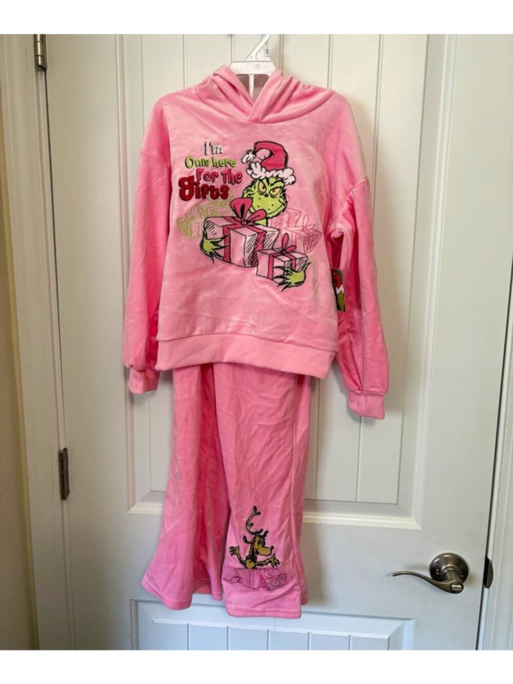 Dr. Seuss Grinch Girls Pink Velour Hooded Pullover Hoodie Long Sleeve 6X